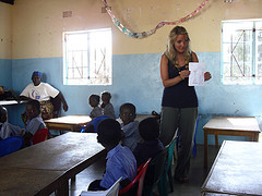 Volunteers at Mukuni